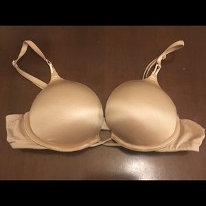 Victoria’s Secret Bombshell bra 34A